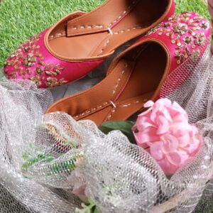 Blush Radiance Khussa