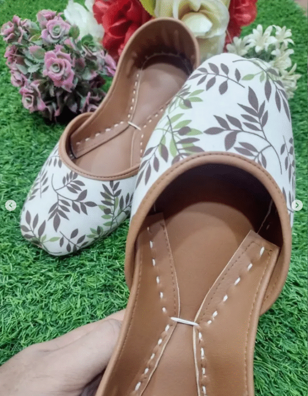 Premium Handcrafted Digital Print Khussa – Ethnic Women’s Footwear