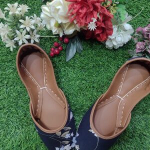 Trendy Digital Print Khussa – Handmade Women’s Footwear