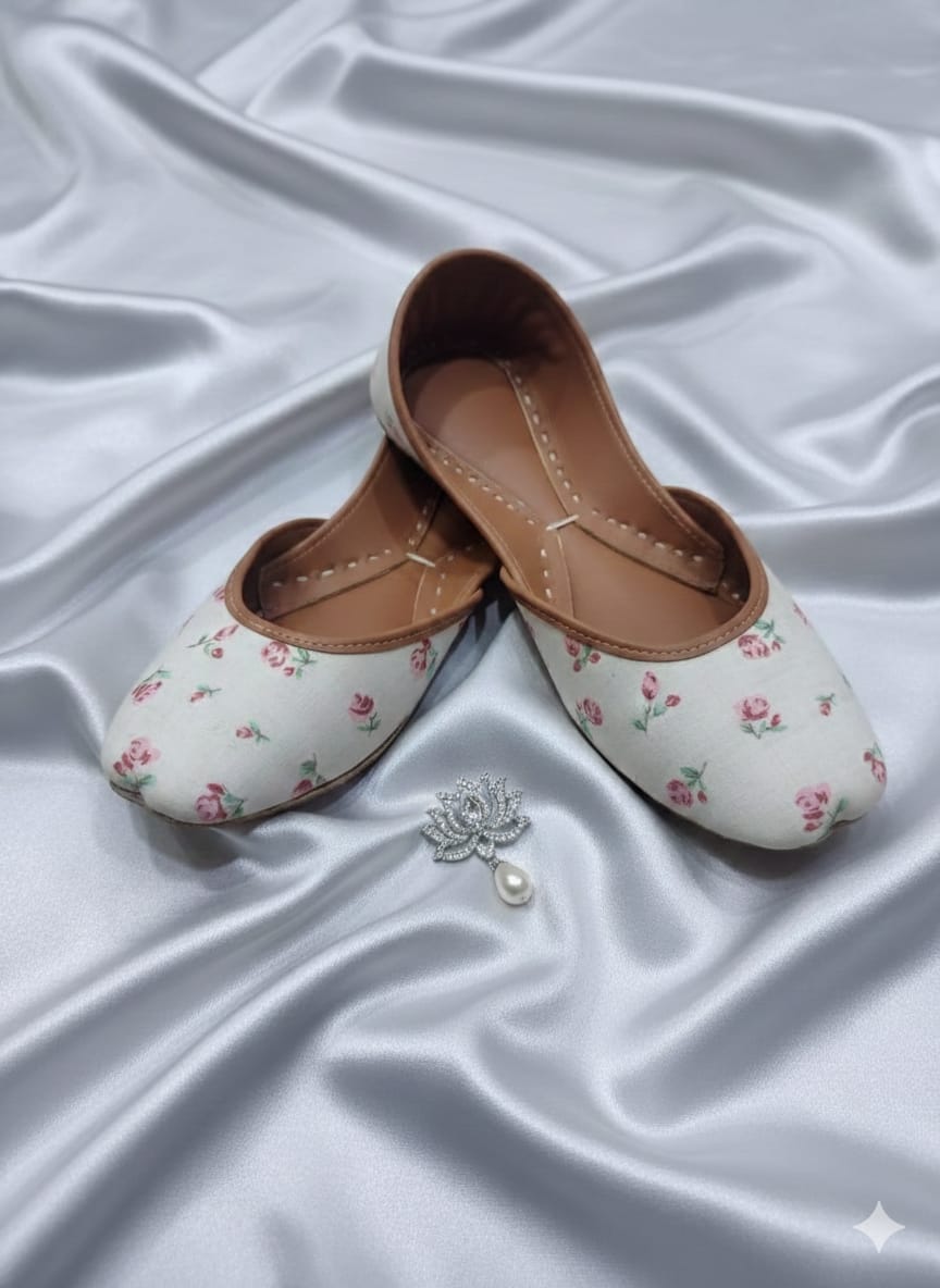 Vibrant Digital Printed Khussa – Casual & Festive Wear - Image 2