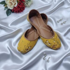 Vibrant Digital Printed Khussa – Casual & Festive Wear