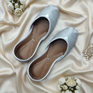 Handmade Tilla Work Khussa – Traditional Bridal Footwear